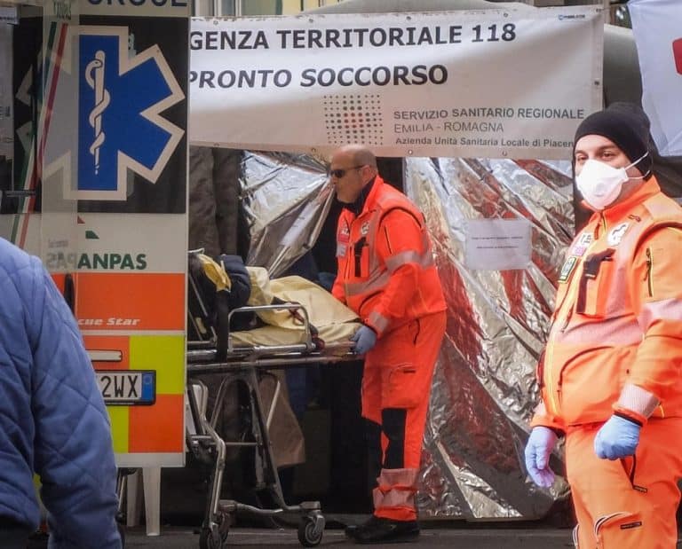 La peggiore crisi dal Secondo Dopoguerra in Italia ha fatto emergere tutte le debolezze di uno stato che non si regge più in piedi e un'economia ormai troppo debole. E dopo l'emergenza, chiediamoci cosa accadrà.