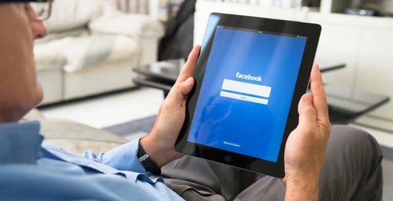 Facebook rivela il numero di telefono dei propri utenti, ecco come fare per tutelare il proprio.