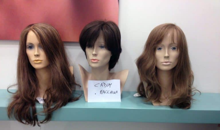 Attraverso una recente risposta all’interpello di un contribuente, l’Agenzia delle Entrate chiarisce quale sia l’aliquota iva da applicare per l’acquisto di parrucche da soggetti affetti da disagio psicologico.