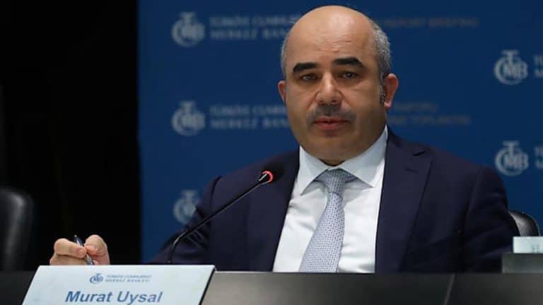 Investitori stranieri sempre più lontani dalla Turchia, con un crollo delle detenzioni sul mercato obbligazionario domestico. E la banca centrale sta aggravando la situazione.