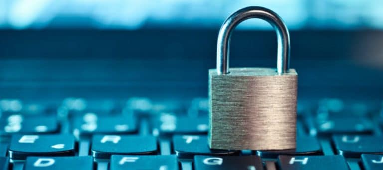 Nella ricerca di un nuovo lavoro bisogna fare molta attenzione ai propri dati personali: si potrebbe, infatti, essere vittime di un furto di identità.