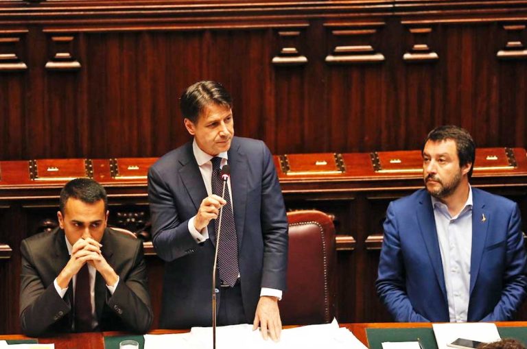 Domani è attesa la votazione sulla piattaforma Rousseau. Potranno partecipare soltanto gli iscritti al Movimento 5 Stelle da almeno sei mesi.