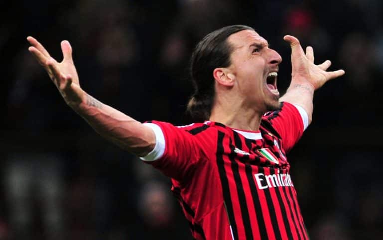 Ibrahimovic al Milan darà forza a una squadra scoraggiata e depressa per i pessimi risultati in campo. Ecco quanto peserà sui conti rossoneri e come Maldini e Boban pensano di finanziare l'acquisto.