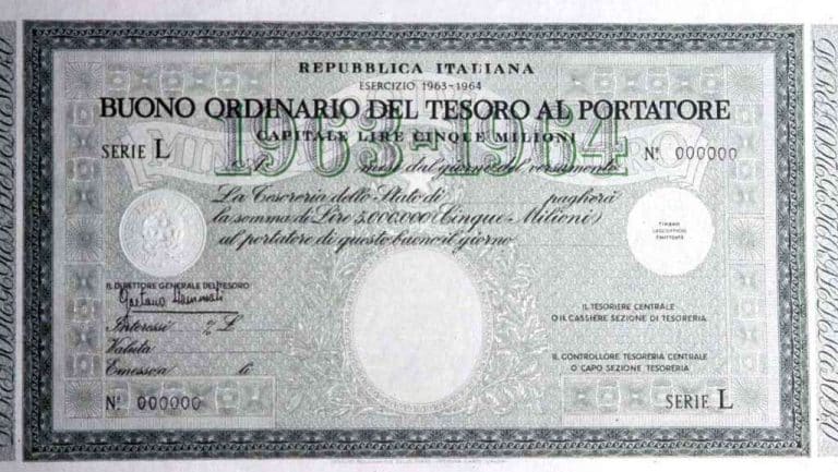 Il Tesoro ha collocato con successo 8,5 miliardi di titoli a breve termine offrendo un rendimento lordo dello 0,80%. Btp decennale in tensione per l’asta di domani, mentre supera il 28% del Pil la spesa sociale