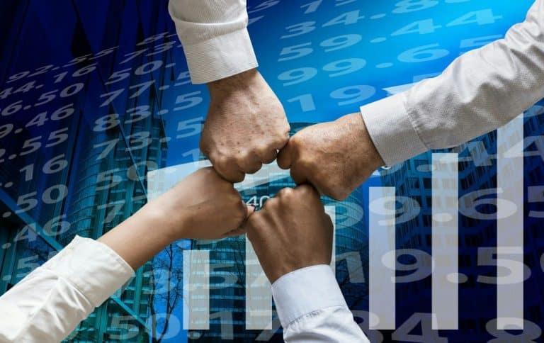 Bond Intek 2025 e tasso fisso al 4,50%. L'emittente propone un'offerta di scambio alla pari con le obbligazioni in scadenza a febbraio e cedola 5%. Vediamo i dettagli dell'operazione e la sua reale convenienza.