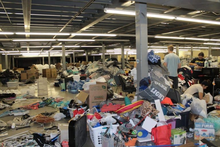 Mercati disperati per l'assenza di rendimenti, anche se si stanno ingegnando assumendosi sempre più rischi per sfuggire alle perdite.