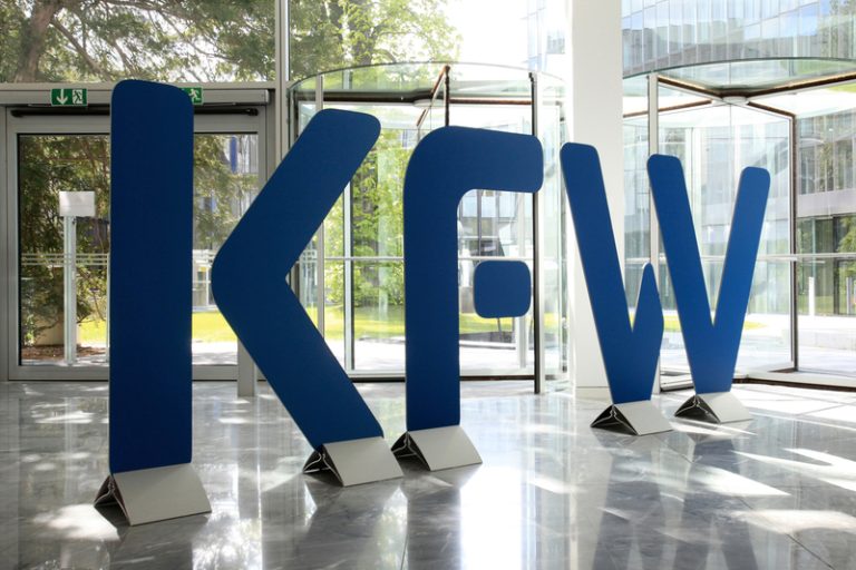 Il bond KFW 1,25% da 2 miliardi di euro (DE000A168Y48 ) è da oggi negoziabile anche sul MOT per tagli da 1.000