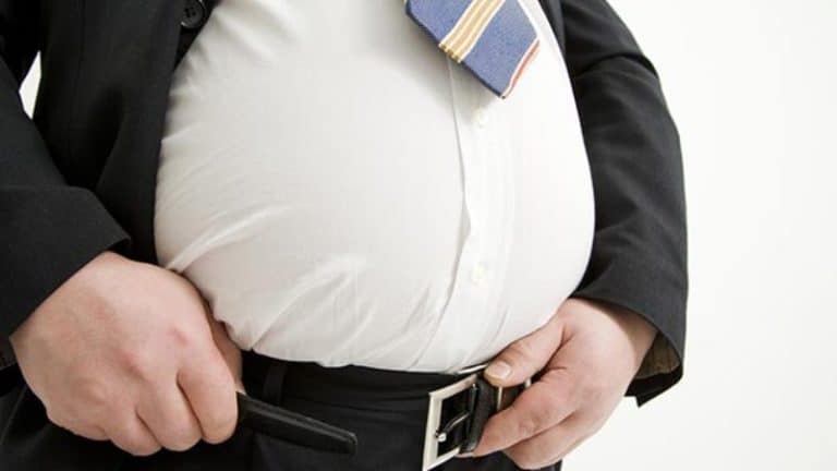 L'obesità è considerata come handicap sul lavoro? Può essere una discriminante? Quali sono i diritti del lavoratore obeso? Ecco che cosa sapere.