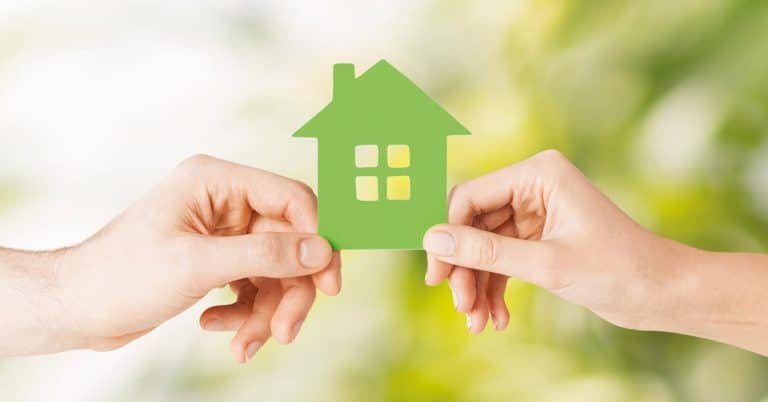 In caso di interventi realizzati sulle parti comuni,  la detrazione del 110% spetta anche ai possessori di sole pertinenze che abbiano sostenuto le spese relative agli interventi agevolati.