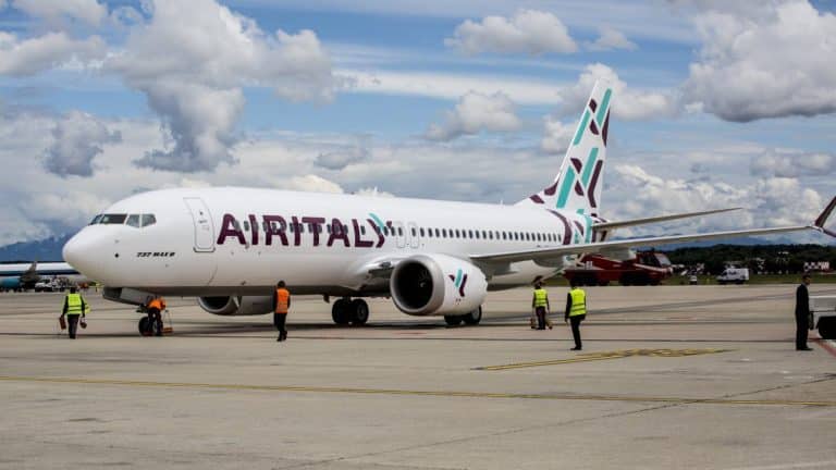 Continua il caos Air Italy, un lettore ci racconta la sua esperienza nell'attesa di ricevere il rimborso del biglietto.