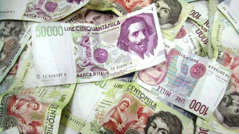 Il ritorno alla lira viene considerato dagli euro-scettici il viatico sicuro per riprendersi la sovranità monetaria perduta con la moneta unica. Vediamo se davvero sarebbe così.