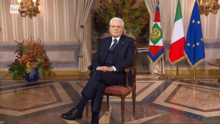 Il discorso del presidente Mattarella è stato rivolto all'Europa ed è un avvertimento alla Germania sul rischio di provocare la fine dell'euro e della stessa Unione Europea.