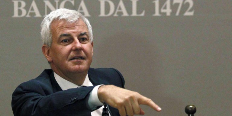 Alessandro Profumo, ex ad di Mps, si domanda se è stata fatta la cosa giusta. A oggi bond e azioni sono ancora sospesi: figuraccia del governo