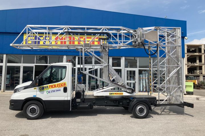 Noleggio by bridge di Giffi Noleggi