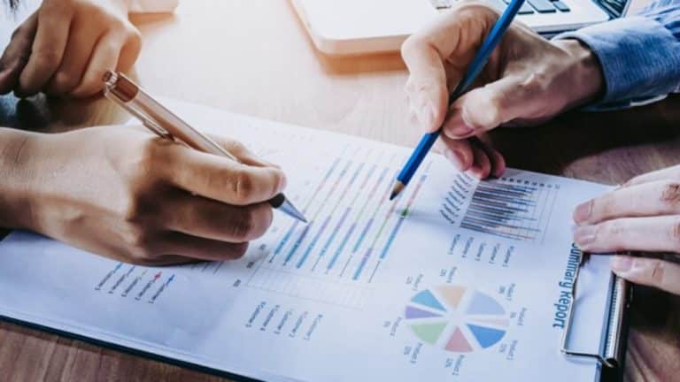 Investire nei Pir, Piani individuali di risparmio, comporterà minori rigidità dall'anno prossimo. La Commissione Finanze della Camera ha apportato modifiche ai Nuovi Pir e all'unanimità. Ecco come cambieranno.