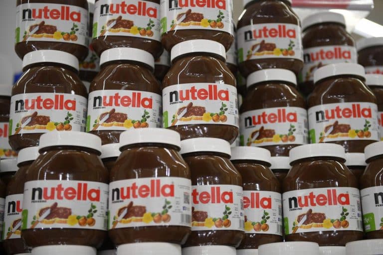 Ferrero sotto attacco in Australia dopo un servizio della Bbc su presunti casi di sfruttamento del lavoro minorile in Turchia e legati alla produzione della Nutella, rispetto ai quali l'azienda italiana risulterebbe estranea.