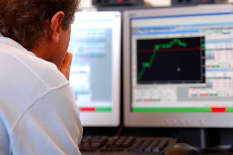 Il mercato obbligazionario corporate nell'Eurozona ha accusato forti perdite nelle scorse settimane, ma sta risalendo grazie al sostegno della BCE. E il segmento "spazzatura" sarebbe a un passo dal rimbalzo.