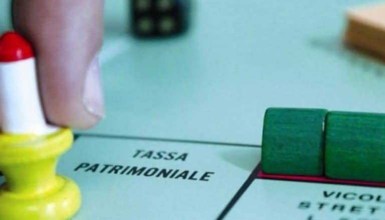 I fondi europei per l'Italia saranno disponibili dall'anno prossimo e dietro condizioni stringenti. Tra queste, troverebbe spazio anche  un'imposta patrimoniale.