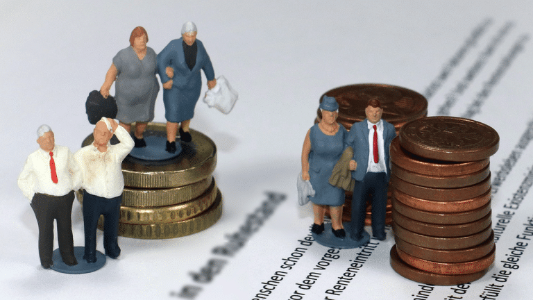 Allarme pensionamenti nella scuola, nel 2020 lasceranno il lavoro 250.000 persone. Attesa per la circolare MIUR e pioggia di concorsi in arrivo.