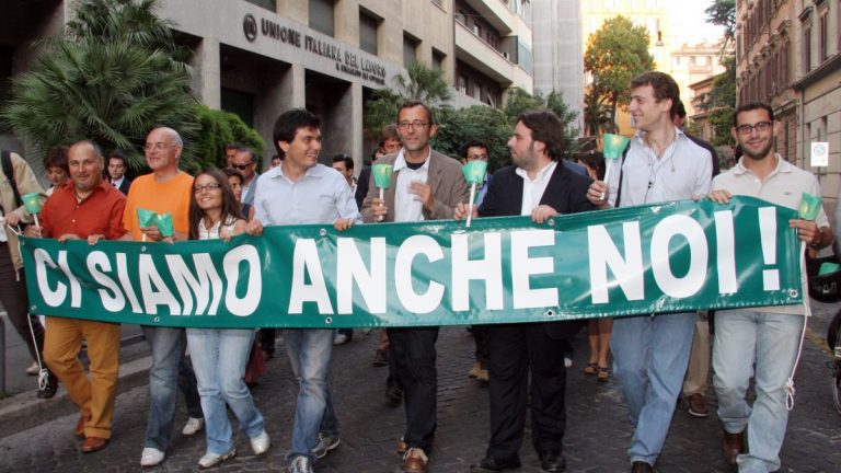 Allo studio un bonus per giovani lavoratori che non avranno garanzie sulla pensione futura. Come funzionano i contributi maggiorati.