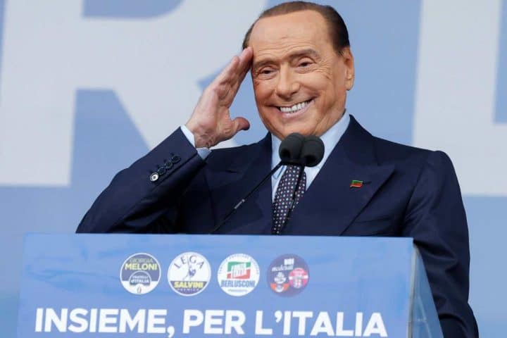 Aumento pensioni: solo 1,80 euro di aumento, ma arriva l’idea di dare 100 euro in più ai pensionati