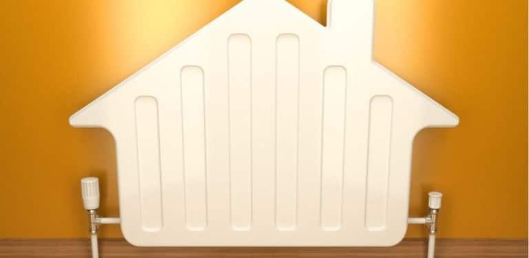 Riscaldamento condominio centralizzato: la sentenza che prevede la possibilità di distacco per chi non usa molte ore al giorno il riscaldamento in casa.