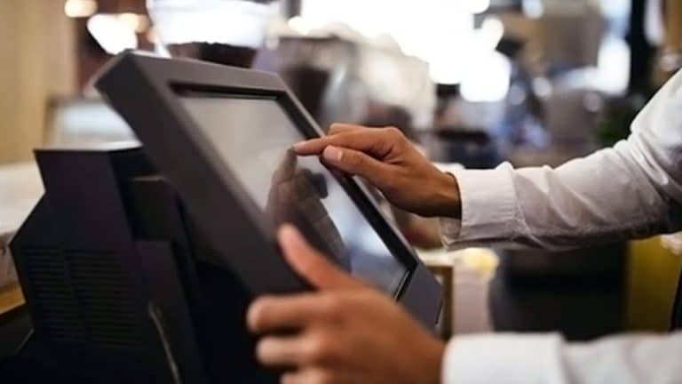 Le indicazioni valide per lo scontrino elettronico mal si conciliano con l'operatività del registratore telematico.