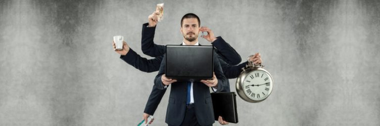 Qualche consiglio pratico per cercare un secondo lavoro che permetta di arrotondare lo stipendio.