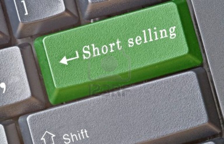 Lo "short selling" o vendita allo scoperto comporta rischi, ma anche benefici per chi ne fa uso e per l'intero mercato. Ecco come avviene.