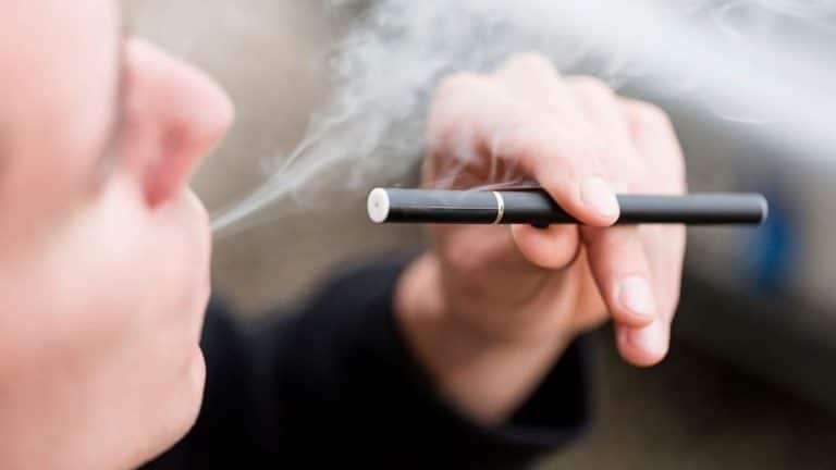 Il costo delle sigarette elettroniche salirà di 4,50 euro per 10 ml di liquido, sarà la fine delle e-cig?
