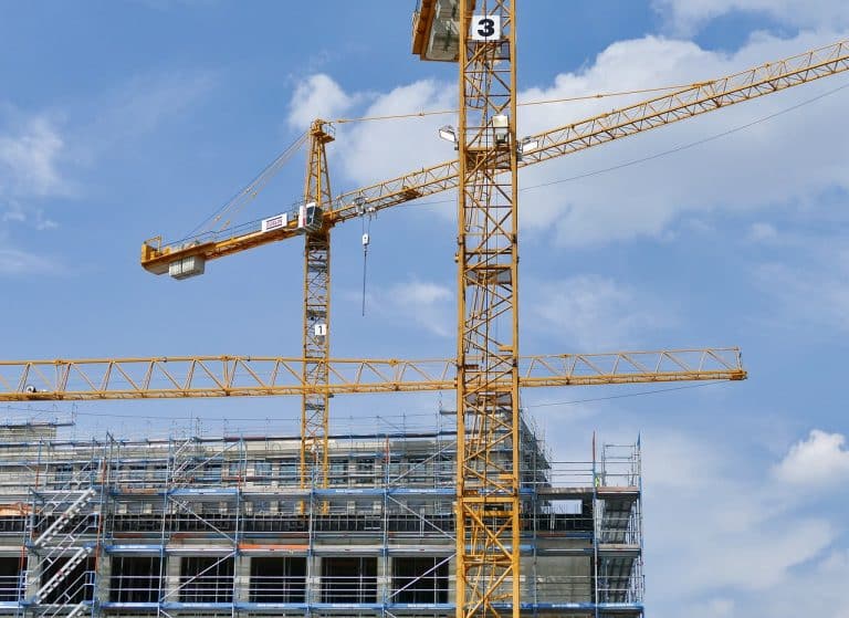 Lavori gratis con il bonus 110: ecco quando paga il proprietario