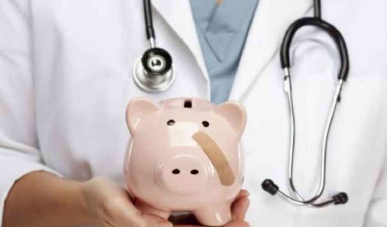 Le spese sanitarie e del dentista rientrano nell'importo dell'assegno di mantenimento o sono da pagare extra essendo spese straordinarie? Non tutti i casi sono uguali.