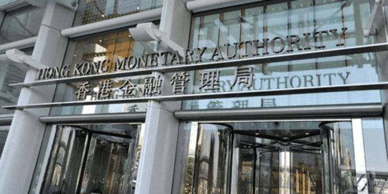 Il super dollaro minaccia Hong Kong