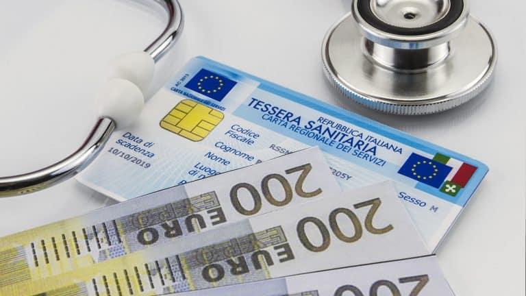 Sparisce dopo 9 anni il superticket sanitario da 10 euro sul visite ed esami. Dal 1 settembre 2020 non si pagherà più.
