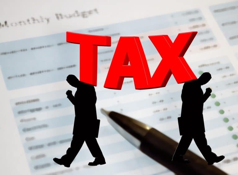 Sospensione delle tasse per altri 2 mesi, forse non per tutti. Vediamo meglio di cosa si tratta.