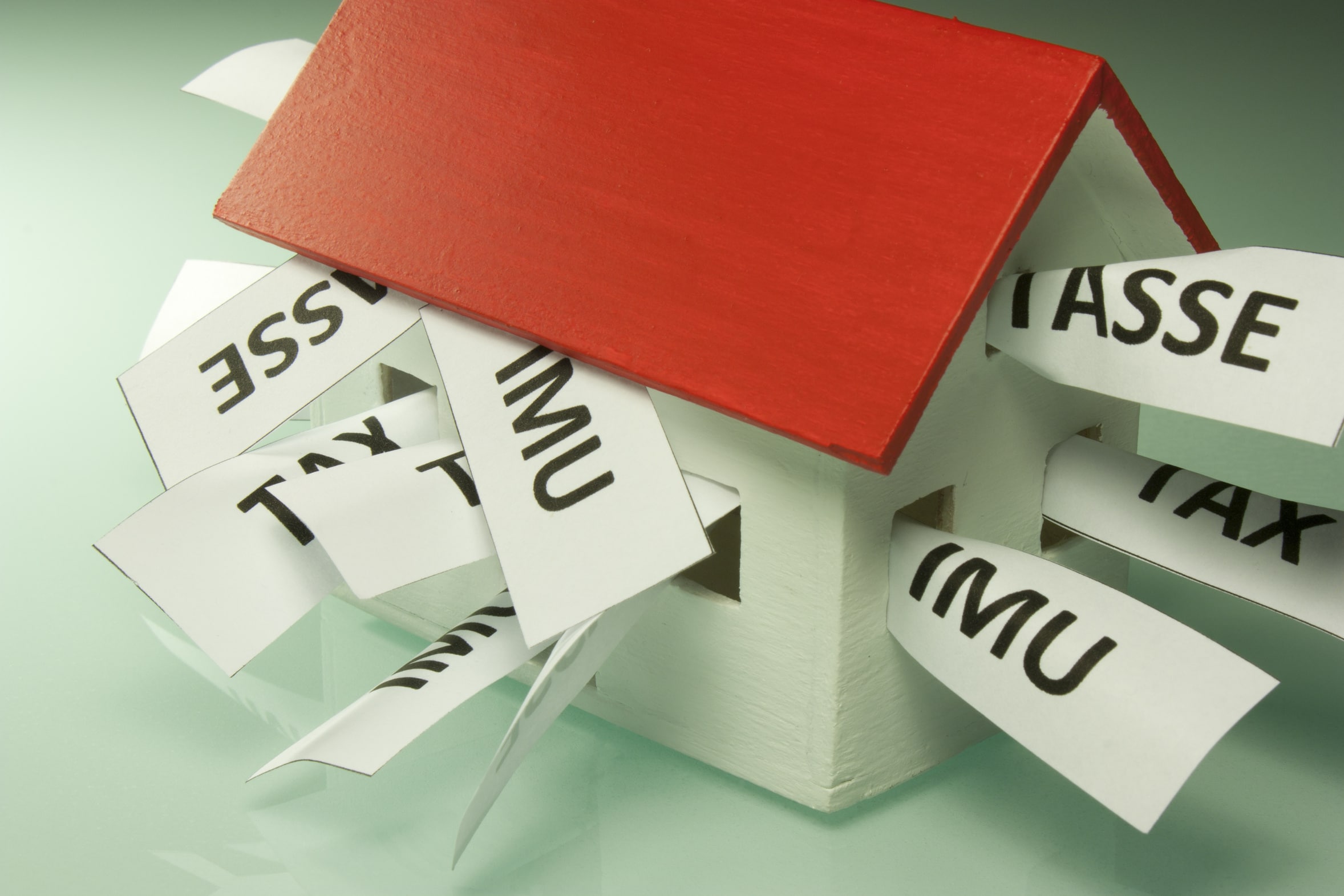 Prescrizione IMU, Tasi e tributi locali in generale: che cosa dicono dottrina e giurisprudenza.