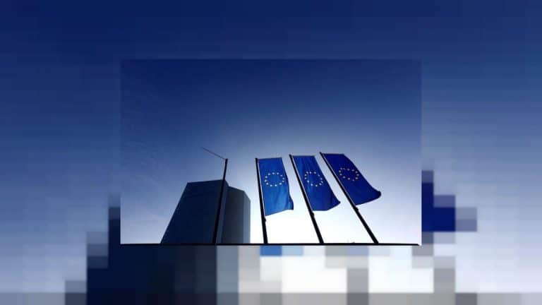 L'eccesso di liquidità delle banche nell'Eurozona è esploso con l'emergenza Covid, trainato dalle stesse misure della BCE. Si va verso un'ulteriore riduzione dei tassi.