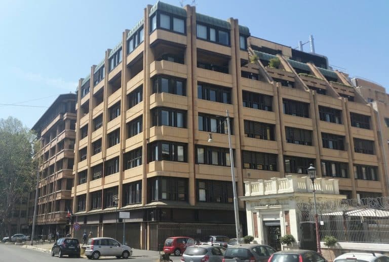 Bond Telecom Italia interessanti per le scadenze lunghe, sulle quali offrono rendimenti sostanziosi. Trattasi di obbligazioni "high yield", cioè dal basso rating e, quindi, considerate rischiose.