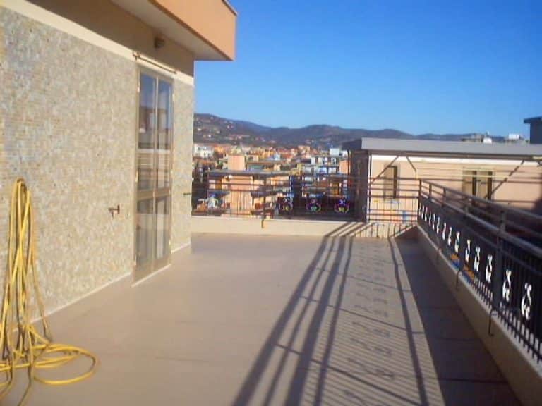 Lastrico solare condominiale in uso esclusivo e infiltrazioni