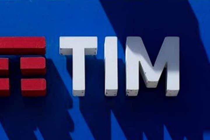 Azioni TIM, Vivendi cede 5%