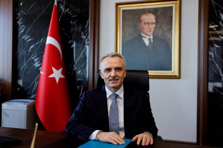 La Turchia torna ad alzare i tassi