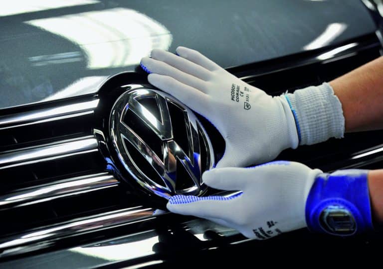 Il bond subordinato Volkswagen (XS1206541366) paga una cedola del 3,50% e ha perso più del 20% dal lancio. Tutti i dettagli