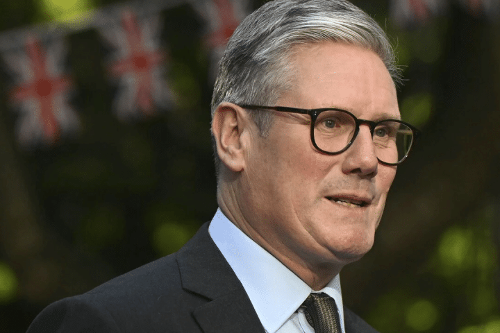 I Gilt cancellano i guadagni post-elettorali, leadership di Starmer già in crisi