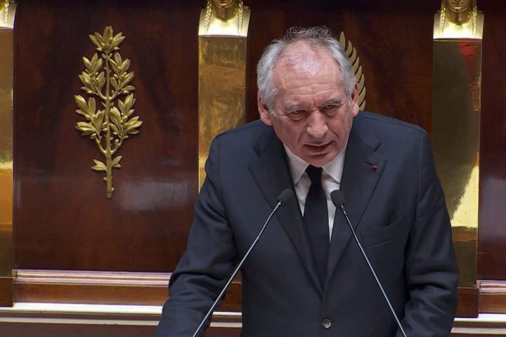 Bilancia commerciale spia dei mali in Francia