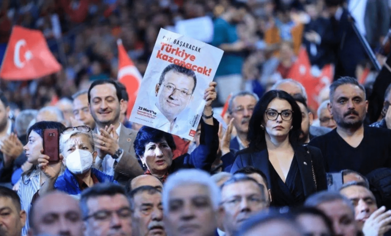 Le proteste in Turchia preoccupano la banca centrale