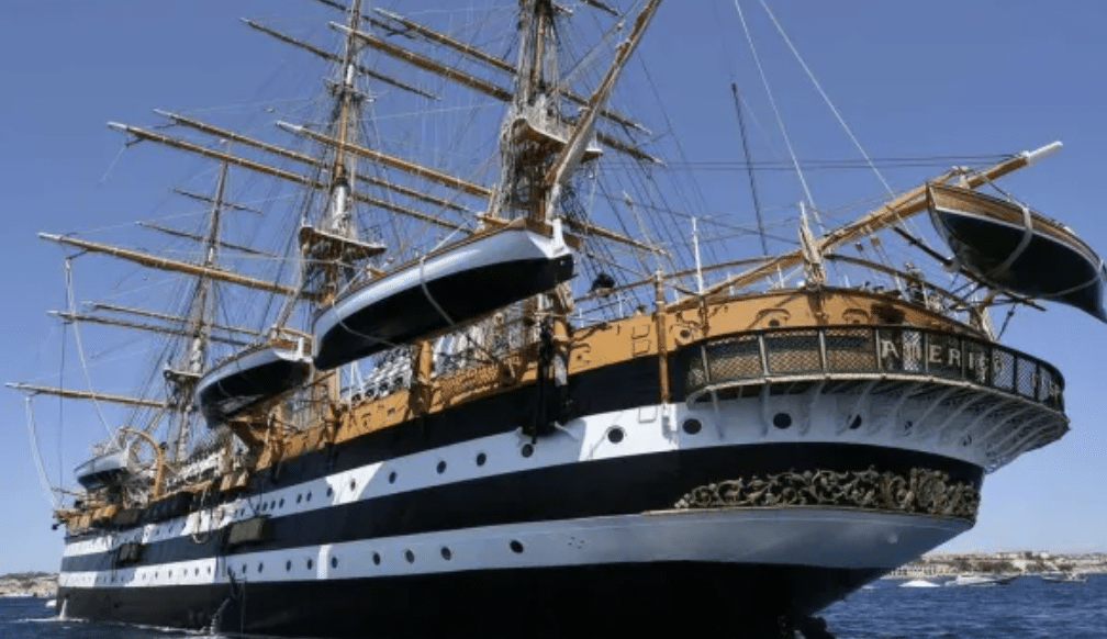 Salire a bordo dell’Amerigo Vespucci gratis? Da oggi 25 aprile si può