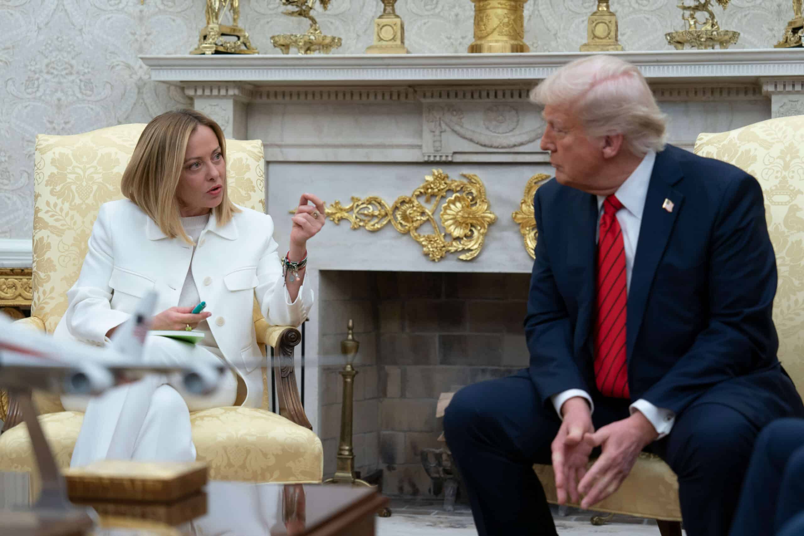 La visita di Meloni da Trump ha aperto il negoziato UE-USA sui dazi ed è una buona notizia