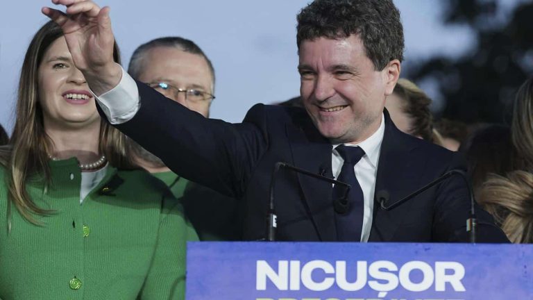 Nuovo presidente della Romania alle prese con un bilancio da paura