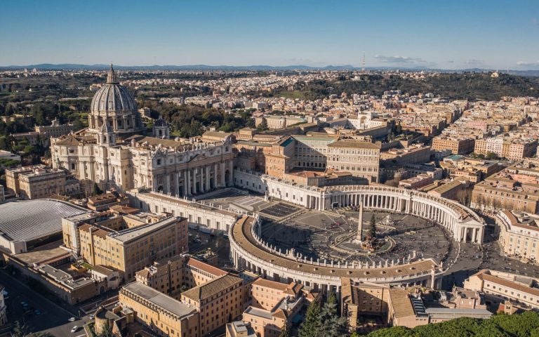 Finanze della Chiesa in acque agitate