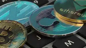 Operatori criptovalute verso il MiCA: slitta tutto al 2026